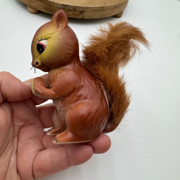 Enesco Ceramic Squirrel with Furry Bushy Tail Kitschy Japan Acorn vintage decor - Picture 4 of 13